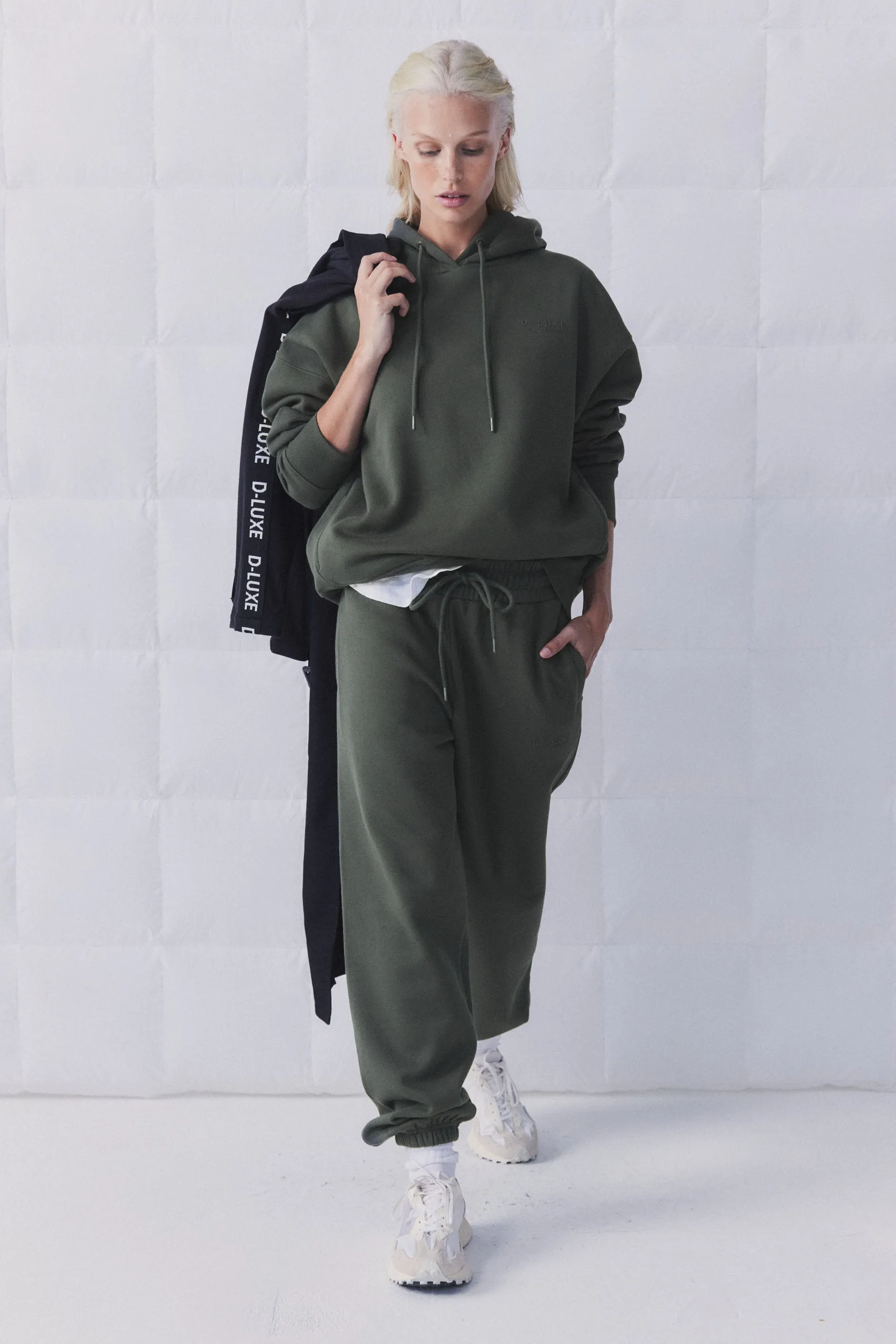 D-Luxe Essential Hoodie