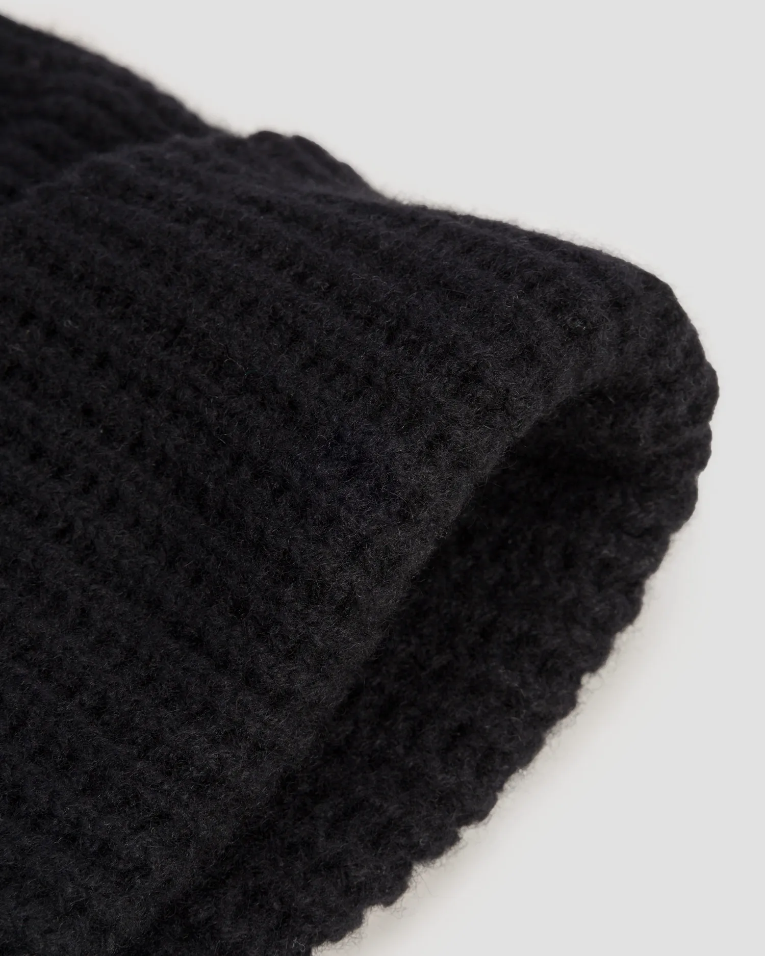 Women's black cashmere hat William Sharp A912-black